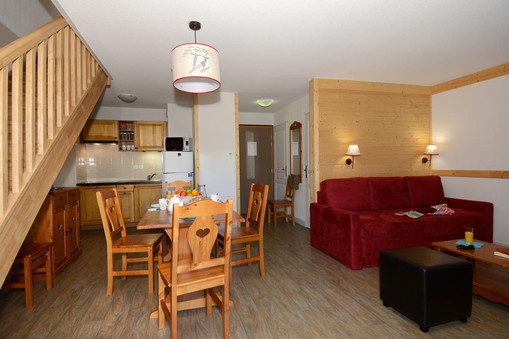 Residence Odalys Les Bergers Saint-Sorlin-dʼArves Dış mekan fotoğraf